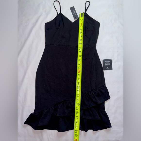 Lulus NWT Size M Black Sealed With A Kiss Ruffle Bodycon Mini Dress - Picture 3 of 9